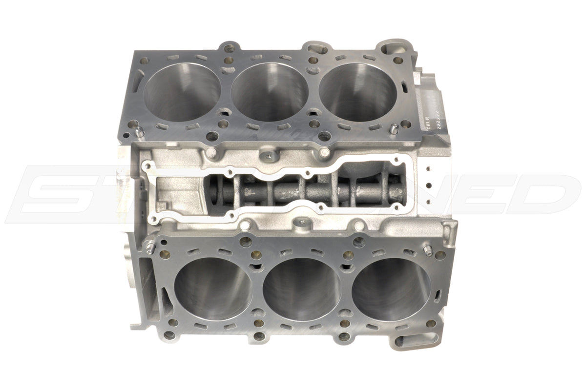 Cache Avant Moteur OEM Nissan GT-R R35 VR38DETT Réf. 13500JF00C - Occasion Japon
