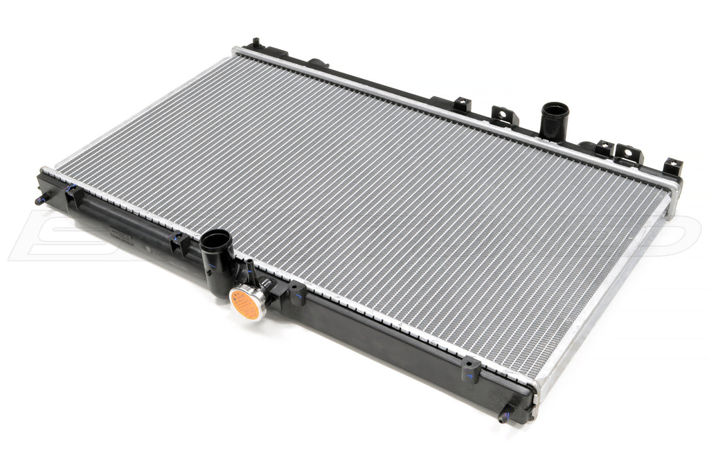 4664912 Radiator Core Mitsubishi OEM Radiator for Evo 7/8/9 (MR464612)