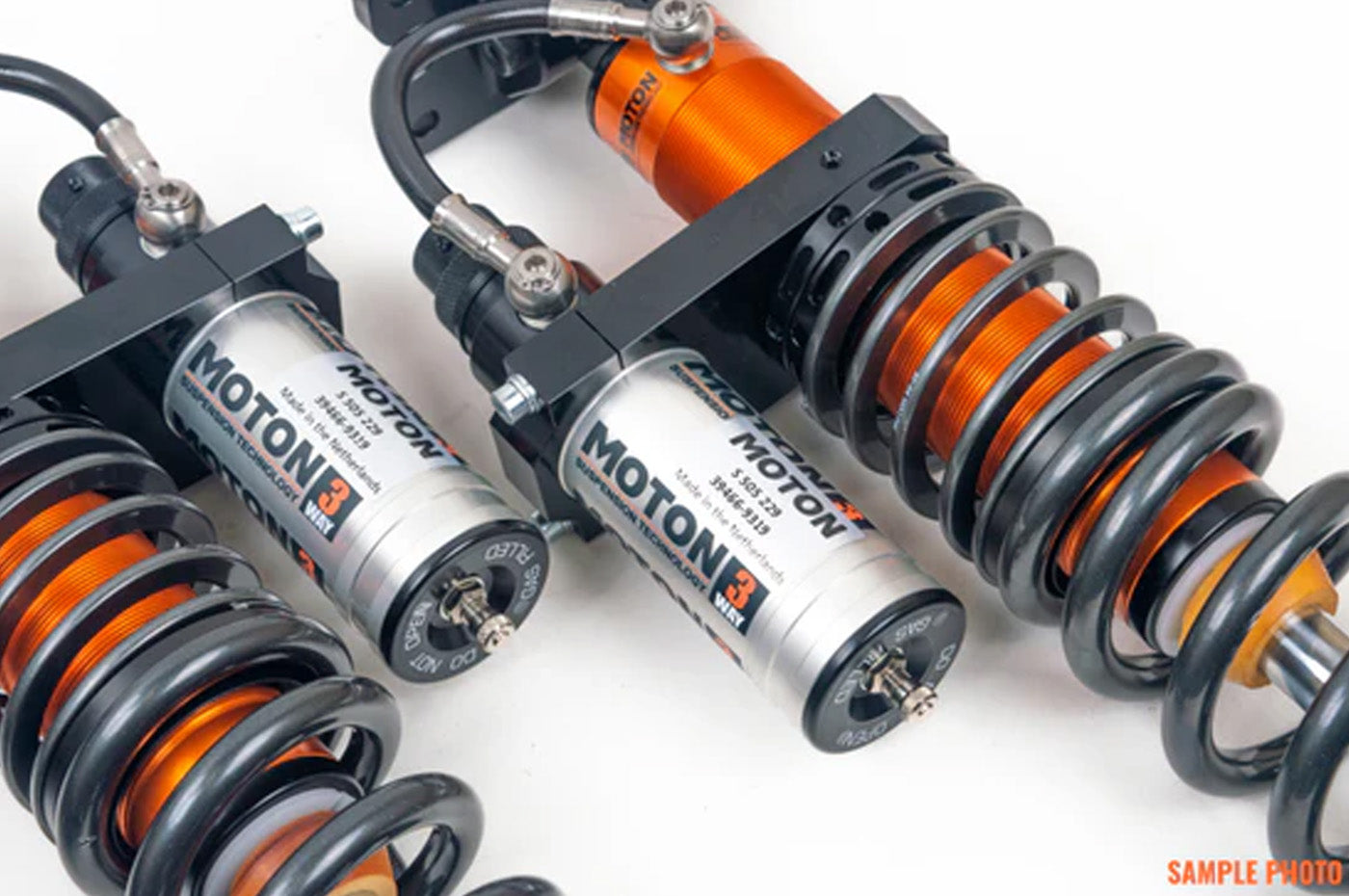ast-moton-3-way-motorsport-