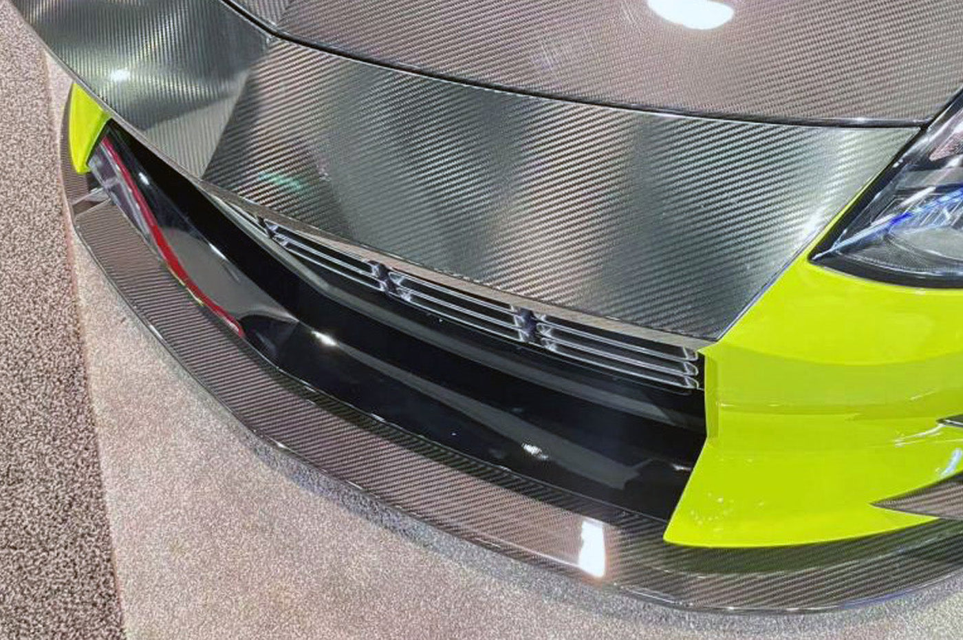 rexpeed-dry-carbon-front-