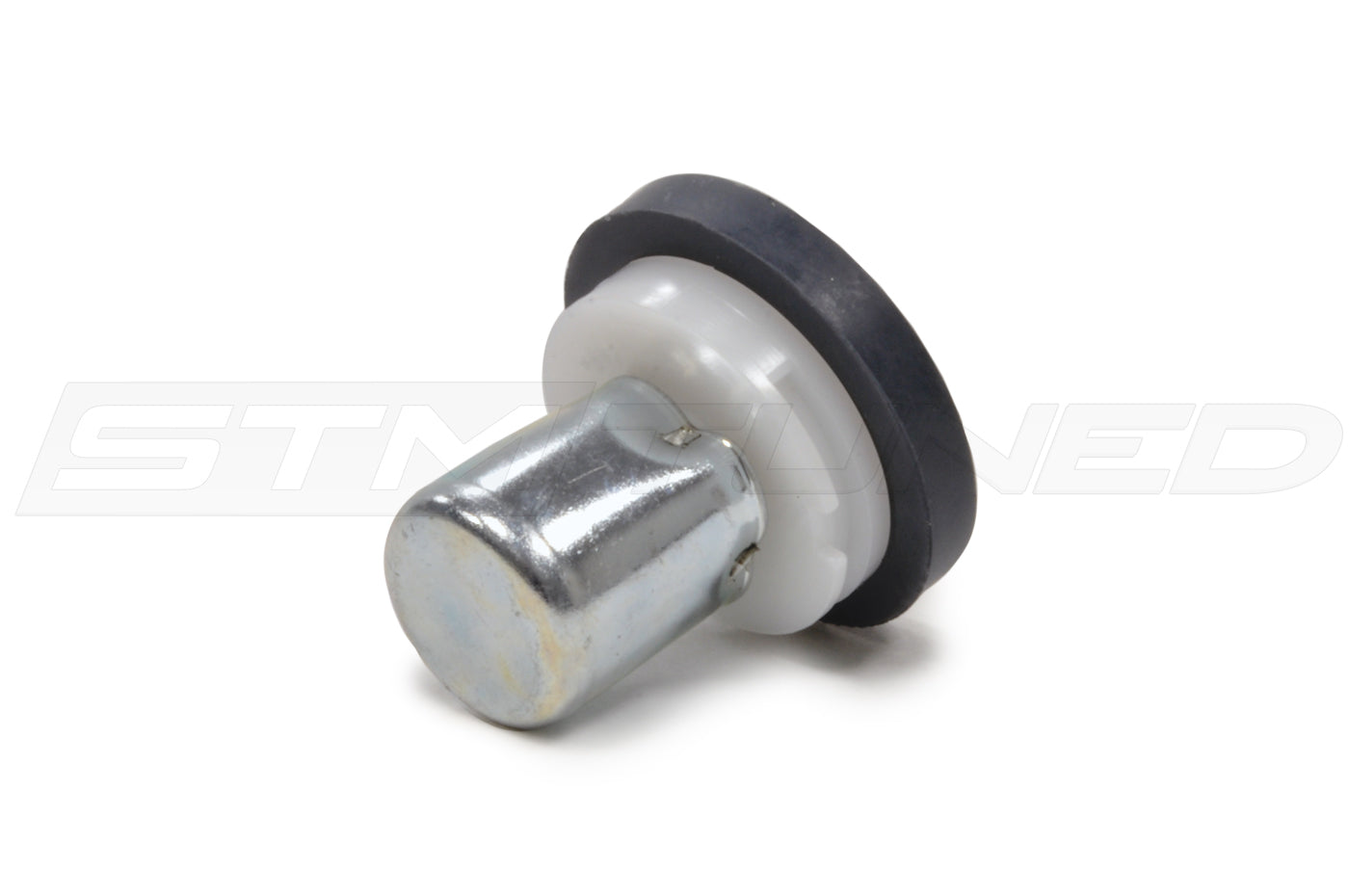 MB936390-oem-rear-diff-plug-