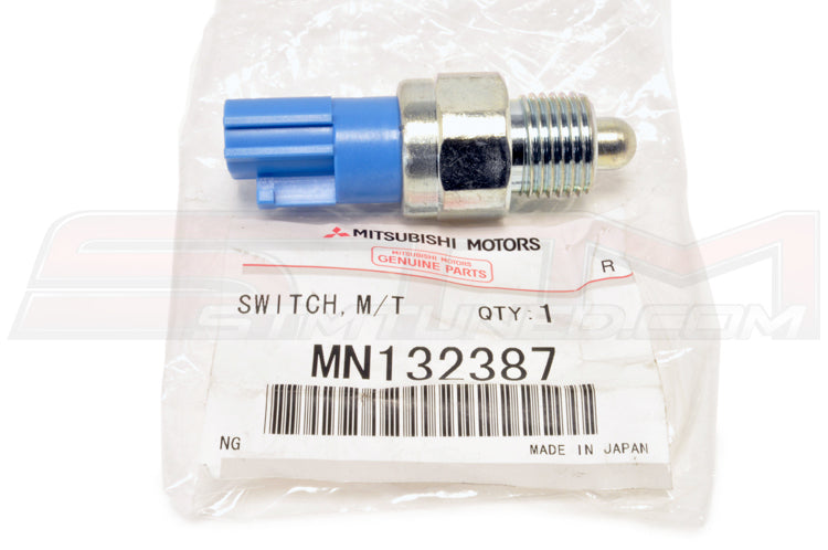 MN132387 OEM 6-Speed Back Up Switch for Evo 8/9 MR