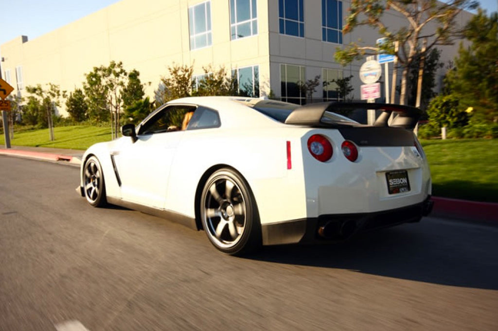 Sebon R35 RS0910NSGTR-VS-DRY Seibon R35 GTR VS Dry Carbon Fiber Spoiler